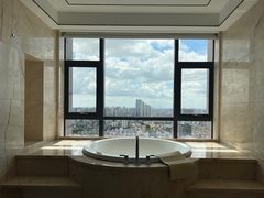 -中山利和希尔顿酒店