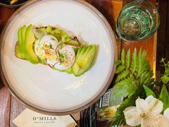 牛油果温泉蛋吐司-O'mills Sourdough Bakery&Bistro(永嘉路店)