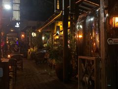 -城墙外BAR