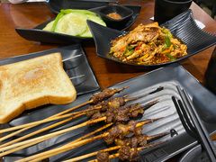-麒麟风烤牛肉·云南烧烤小排档(丹凤街店)