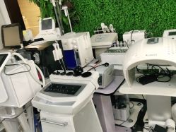 -YooMee优美智能科技美肤机构