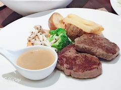 -小蕃茄意大利餐厅(开发区时尚天街店)
