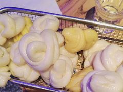 -山里屯铁锅炖·东北菜(康桥店)