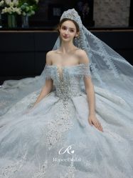 点击看大图 -Renee芮亦婚纱