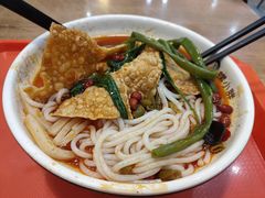-螺小胖柳州螺蛳粉(钟楼总店)