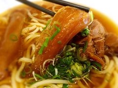 -天下三绝 牛肉面/红酒