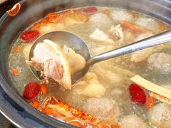 -濠轩阁特色生蚝火锅(水湾路店)