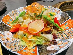 -铭牛烧肉·和牛海鲜自助(高新月牙湖店)