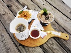 -唐咖精品咖啡(大理古城手冲店)