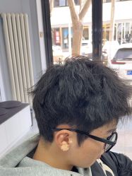 -H·Y HAIR SALON烫发·染发·造型