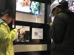 -肯德基(东安路站店)