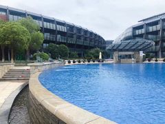 -上海滴水湖皇冠假日酒店