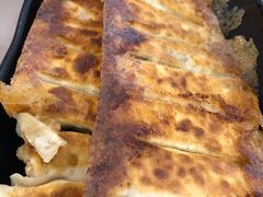 猪肉三鲜锅贴-大眼锅贴饺子(河西店)