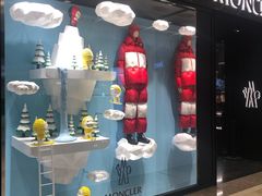 -MONCLER(武汉国际广场店)