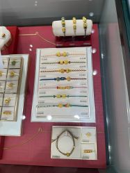 -周大福CHOW TAI FOOK(浦东八佰伴店)