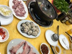 -濠轩阁特色生蚝火锅(水湾路店)