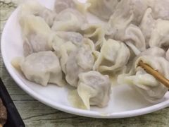 莲藕肉馅饺子-岳姥姥饺子(泺文路店)
