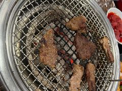 -啊美丽炭火烤肉(滑翔一店)