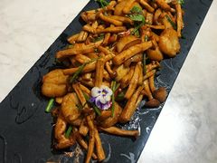 -荟廷·晶萃(陆家嘴尚悦湾店)