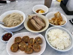 -黄亚细肉骨茶(仰光路店)