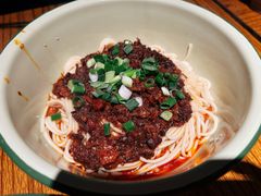 牛肉杂酱面-鞠老头钵钵面(大坪店)