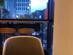-星巴克臻选(金桥国际店)