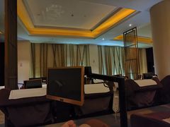 -爱乐国际温泉水疗会