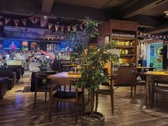 -JINNS锦时 steak&pizza(浸信会礼拜堂旧址店)