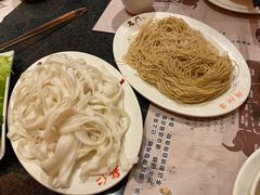 -名门潮牛·鲜牛肉海鲜火锅.烧烤自助餐厅(诚丰广场店)