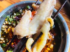 翅尖-学街秀兰麻辣烫