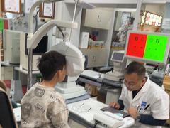 -豪门视光·星趣控·蔡司依视路眼镜代理商(中央大街店)