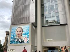 -Dior迪奥(上海世茂广场店)