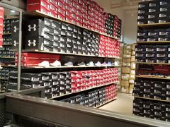 -UNDER ARMOUR(八达岭奥莱店)