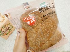 -全家便利店(天目山路三店)