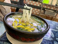 -桥香园过桥米线(国贸店)