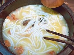 -良米山·云南野生菌过桥米线(上海首店)