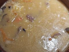 -粤仔湾砂锅粥(宜兴八佰伴店)