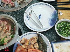 -锤头鲨毛肚海鲜烤肉自助餐厅(国购广场店)