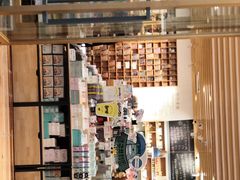 -猫的天空之城概念书店(印象城购物中心店)