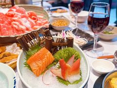 -泓炙颐凤鲜海鲜火锅料理(桐乡店)
