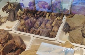 Braised Lamb Trotters