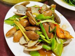 -岛中岛·海鲜大排档·万宁老字号(东澳店)