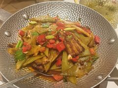 莴苣炒腊肉-相遇·鲜炒黄牛肉(丹阳吾悦广场店)