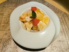 -穹六人间 people 6(岳阳路店)