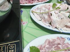 -华哥新鲜猪精品美食