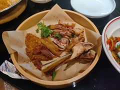 -川流不息·地道川菜·小龙虾(新松江路店)