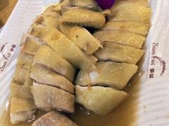 驰名沙姜鸡-香港新发烧腊茶餐厅(万象店)