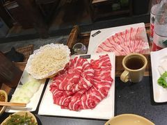 -唇辣号重庆老火锅(燕郊鑫乐汇店)