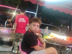 -辣出味岳阳特色烧烤·龙虾大排档(砂子塘总店)