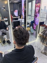 -藤野造型烫发染发